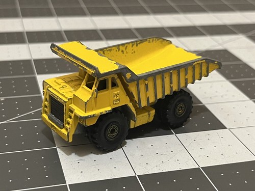 キャタピラー777D Vintage 1979 Hot Wheels Caterpillar CAT 777 Dump Truck #1171