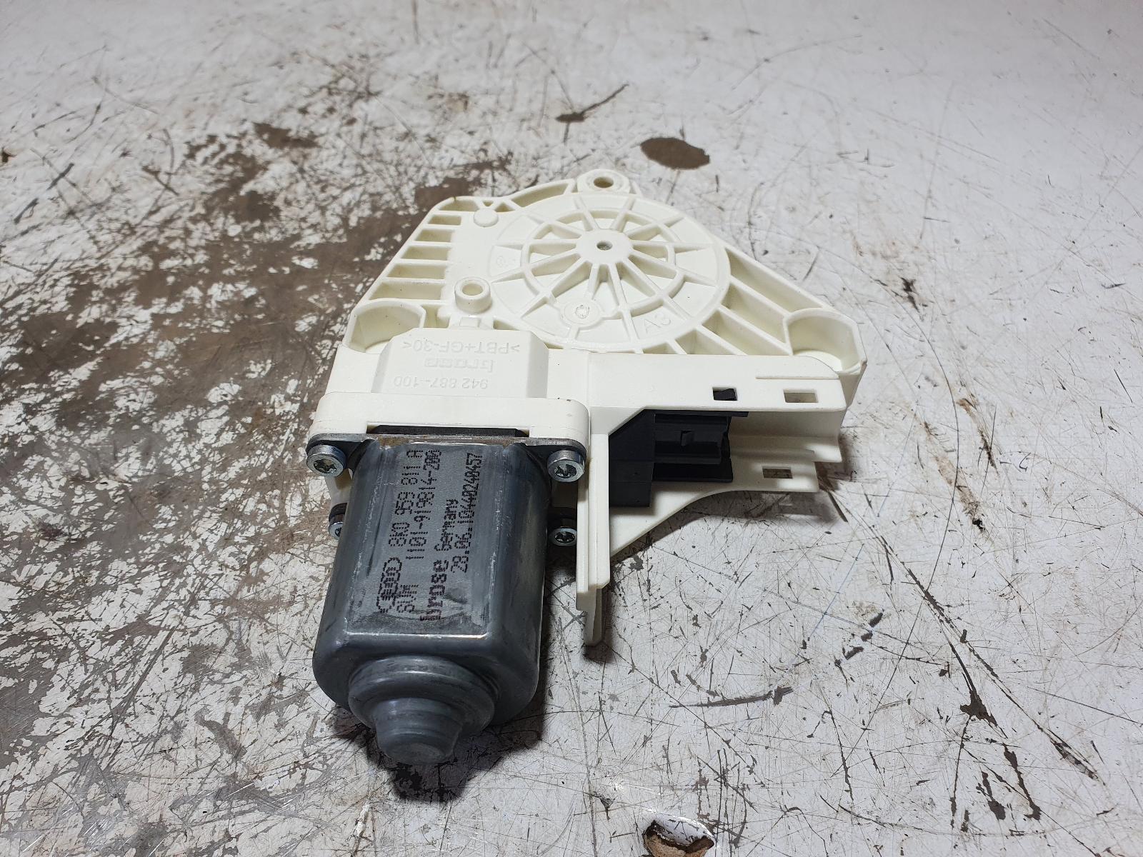 2012 Audi A4 LEFT REAR WINDOW MOTOR B8 8K 02/08-09/15 image 2