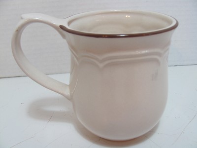 HEARTHSIDE STONEWARE CUMBERLAND MAYBLOSSOM MUG
