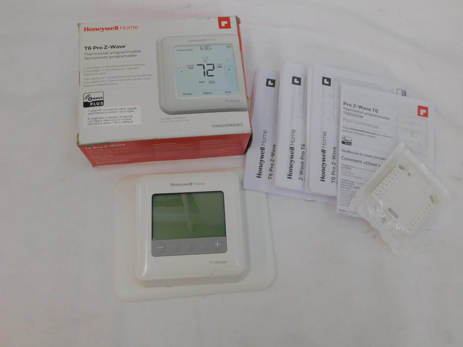 Honeywell TH6320ZW2003 T6 ZWave Thermostat WhiteのeBay公認海外通販｜セカイモン