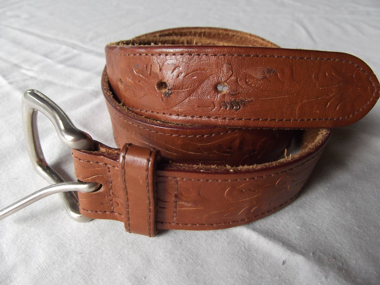 vtg men belt sz 28 brown leather floral hand tooled silver