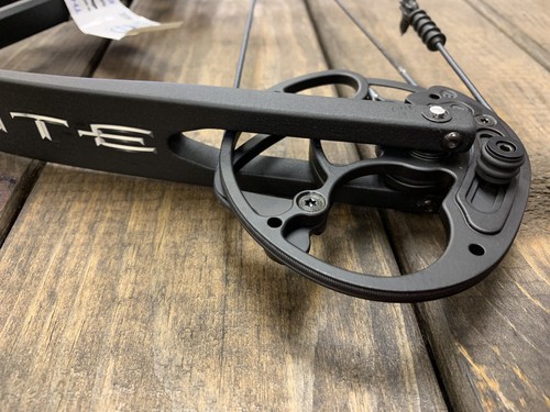 Brand New 2018 Elite Enlist, RH 29