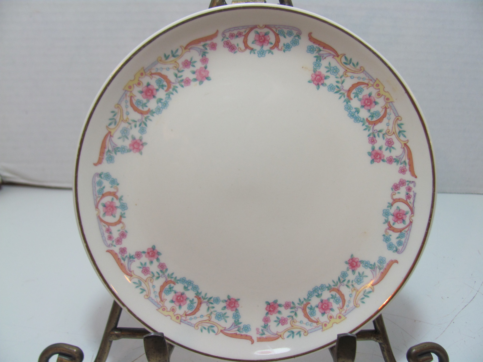 VINTAGE TAYLOR SMITH TAYLOR TST637 SET OF 4 BREAD & BUTTER PLATES