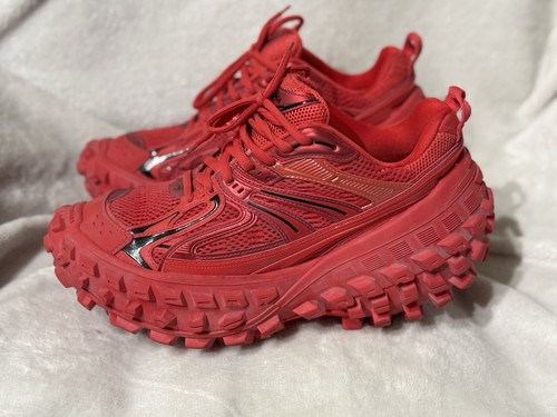 【新品】BALENCIAGA defender 40 Size 40/7 US- Balenciaga Defender Bouncer Distressed Neon
