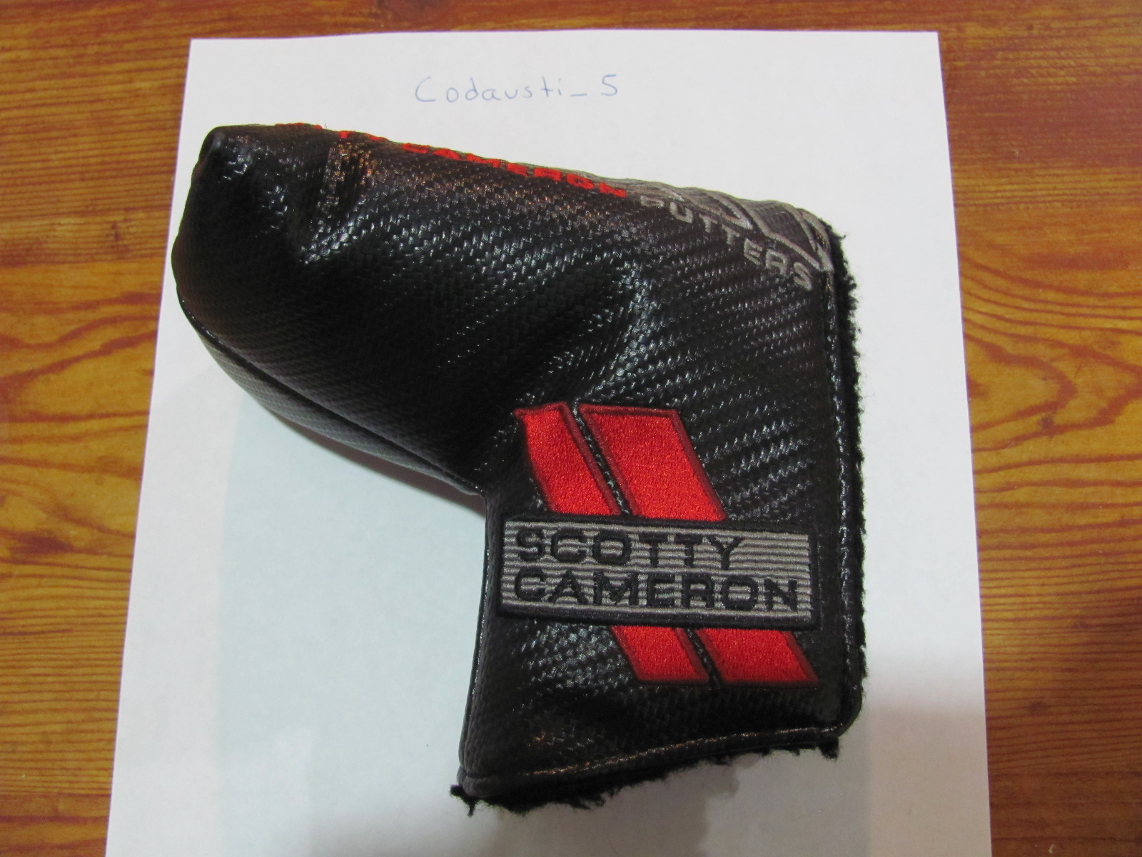 TITLEIST SCOTTY CAMERON BLADE PUTTER HEAD COVER RED & BLACK