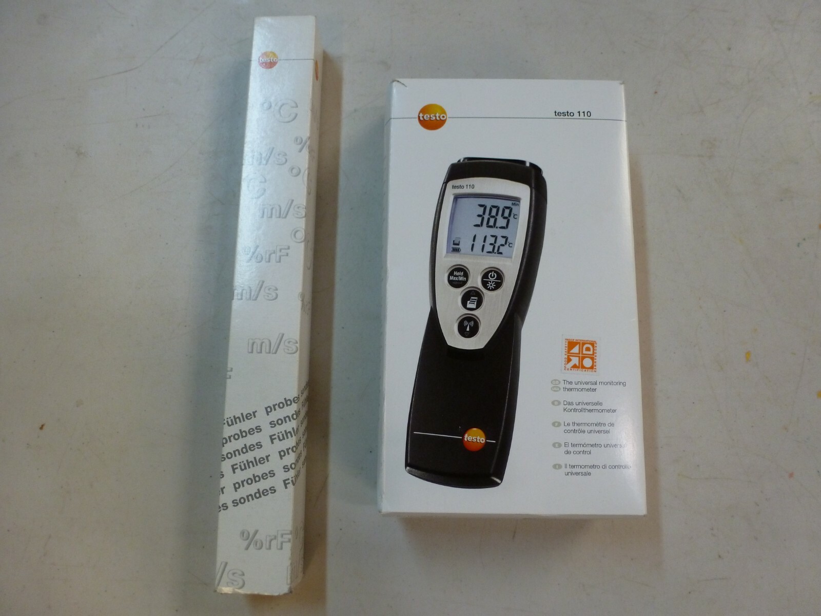 Testo 110 NTC Thermometer. Meter and Probe