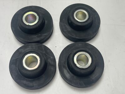 4x Pack OEM Mack 25167342 Polyurethane Rear Engine Motor Mount Insulators