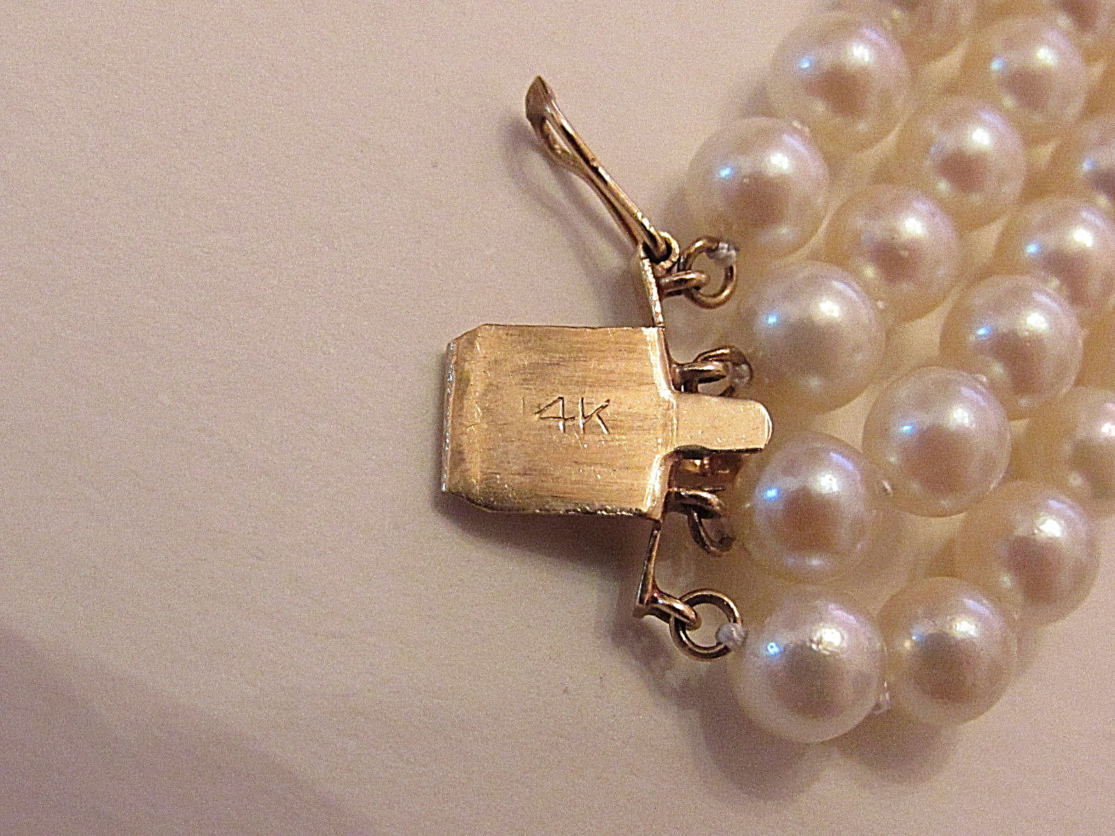 Elegant Cultured Pearl Bracelet 14K Yellow Gold Clasp Diamond Sapphires Emeralds