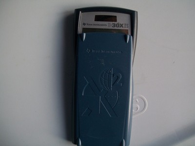 Texas Instruments TI 30XIIS Teacher Kit Scientific Calculator with Cover