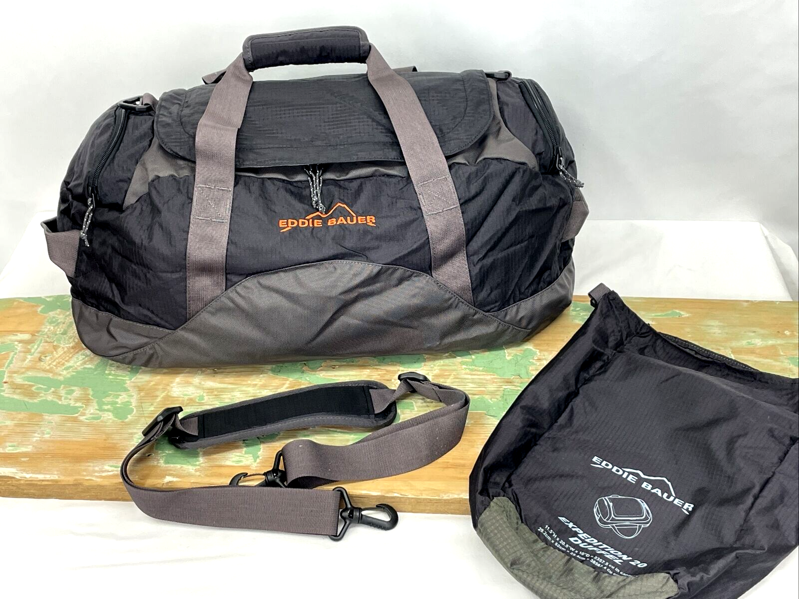 Eddie Bauer Expedition 20 Duffel Bag Packable 38L Travel Carry-on Luggage Gray
