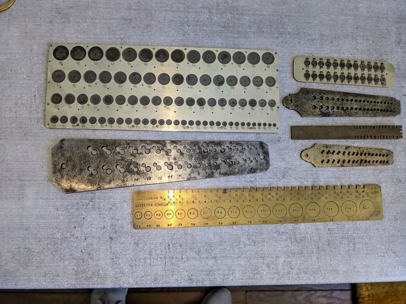 Outillage D'Horlogie Divers  D'Occasion