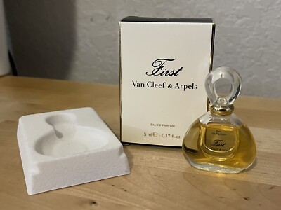 First by Vancleefs & Arpels 0.17 FL oz / 5 ML Eau De Parfum MINIATURE In Box