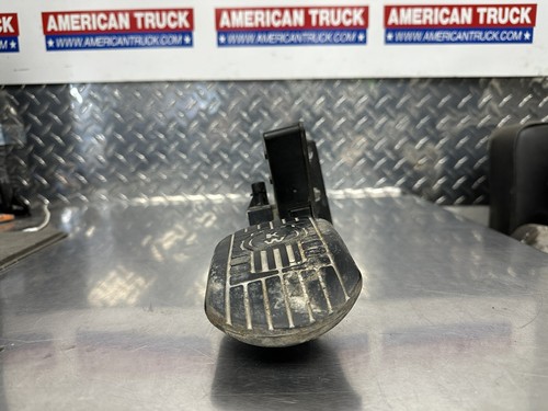 カーペンター
γ90
ストライクイーグル150 Kenworth Throttle Accelerator Pedal PACCAR P/N S21-1031 | eBay