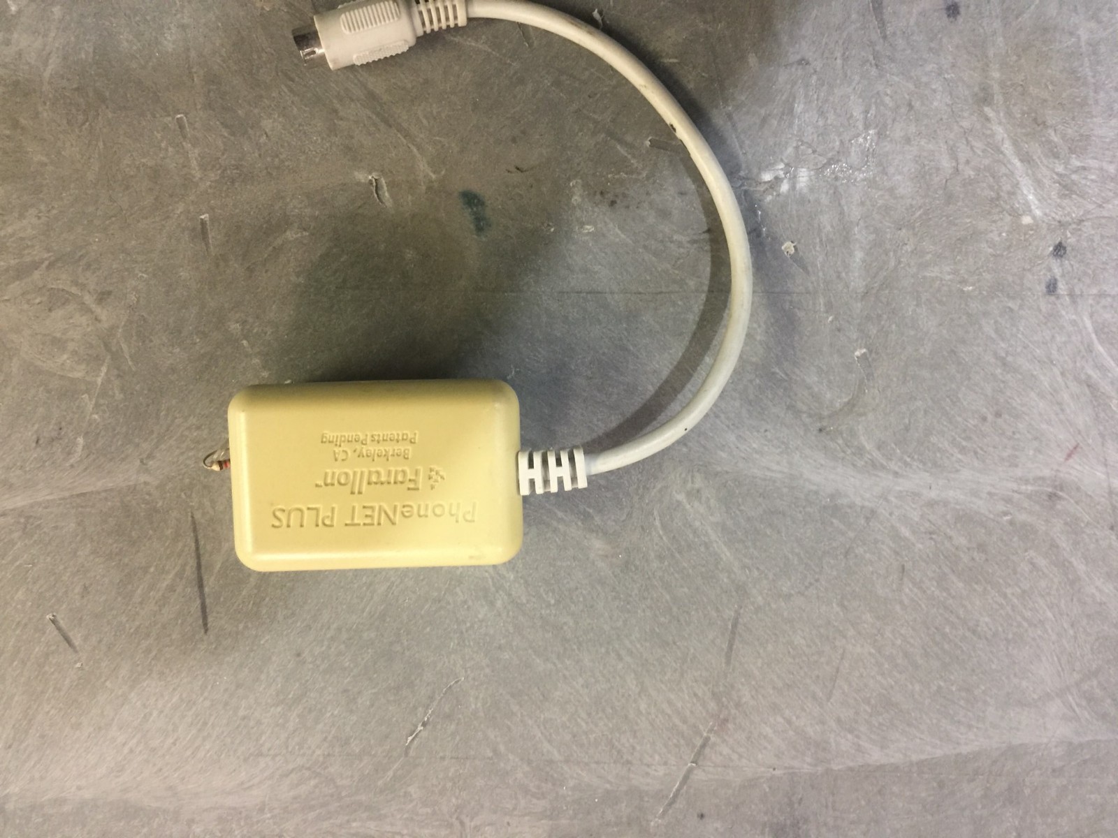 Farallon PhoneNET Plus Mac Serial 2-Port RJ-11 Localtalk /Appletalk Adapter