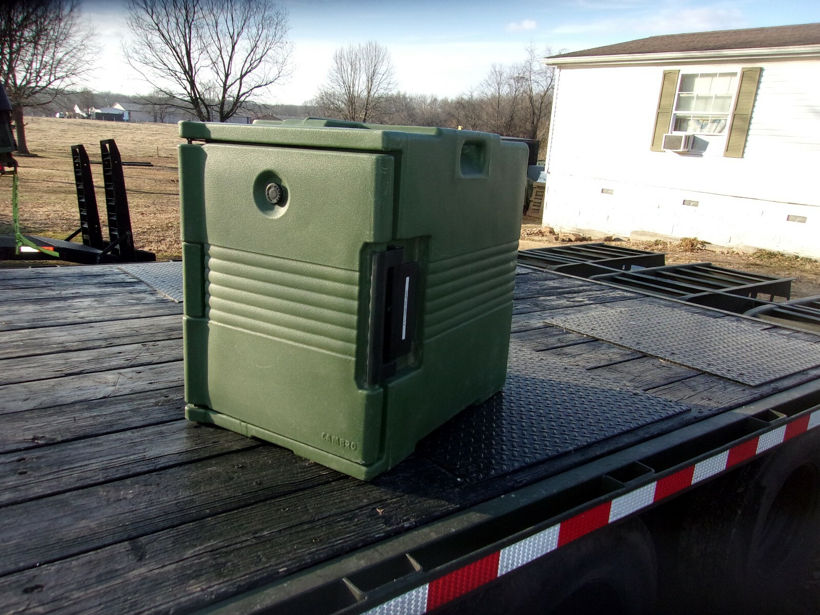MILITARY SURPLUS CAMBRO UPC400 FOOD CONTAINER MILITARY PAN