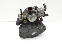Mercedes W176 A180 12-15 CDI 1,5 80KW Einspritzpumpe Hochdruckpumpe Mercedes W176 A180 12-15 31.10.2013 A6510701801... Vorschau 5