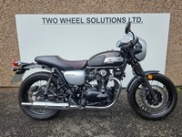 Kawasaki EJ 800 W800 CKF CAFE abs spotless condition 