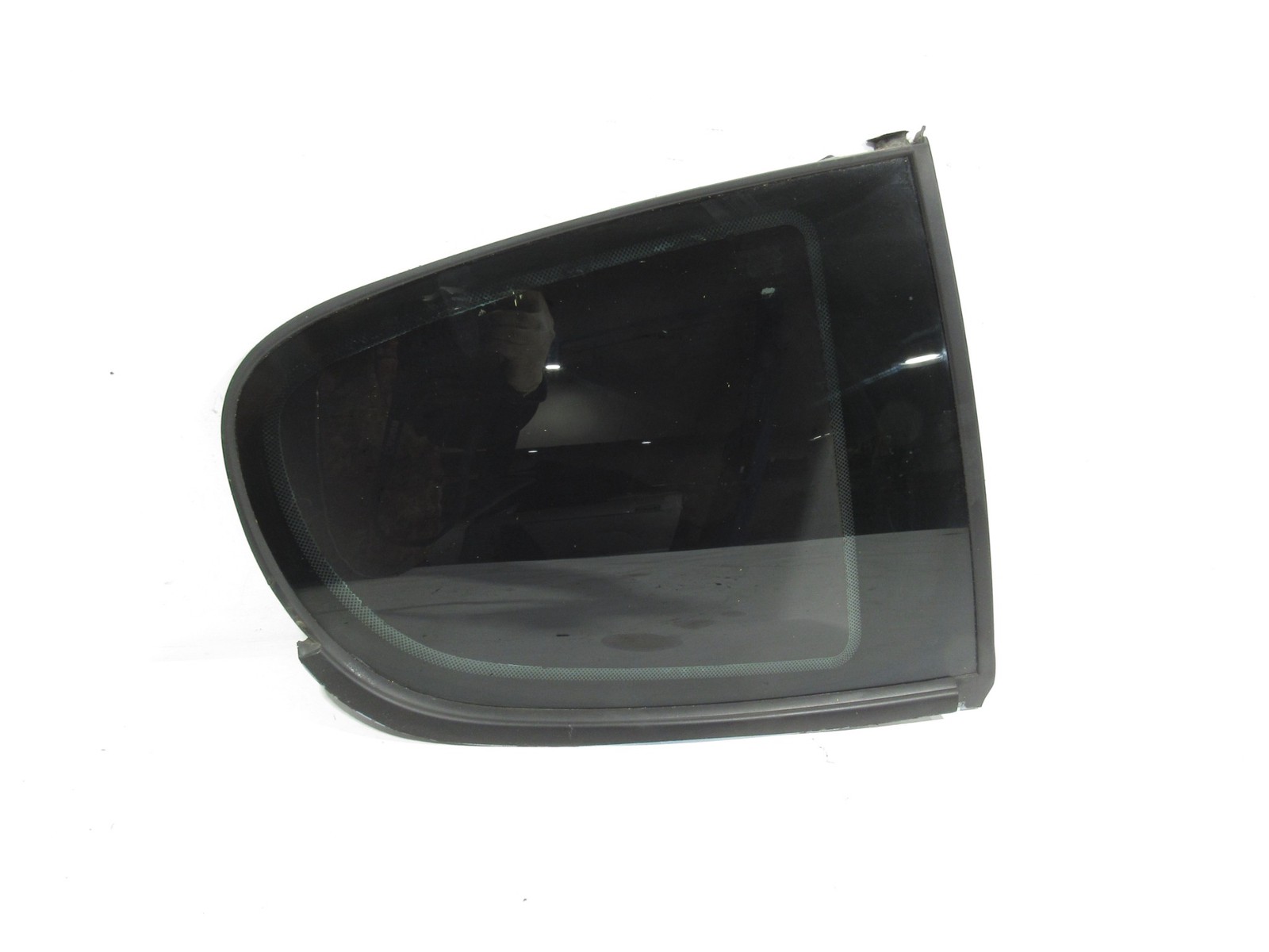 02-06 Maserati Coupe GT 2004 Rear Right Passenger Quarter Window Glass ;:Y