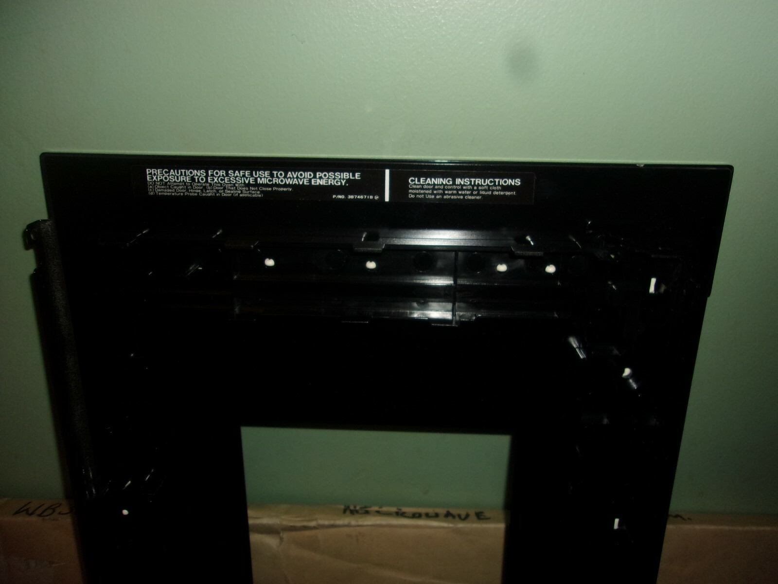 NEW OEM GE MICROWAVE GLASS DOOR FRAME ASSEMBLY BLACK WB36X10316