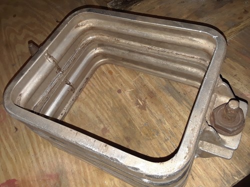 Small sandcasting/foundry flask