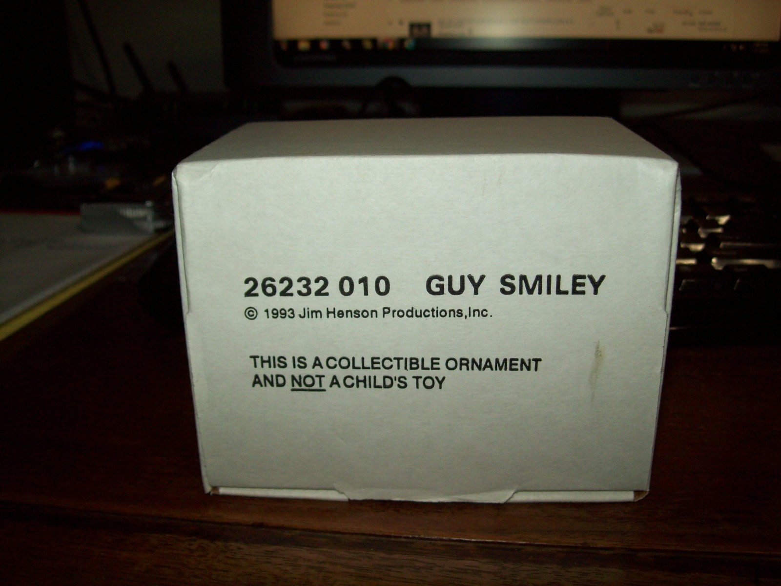 THE JIM HENSON INC 1993 GUY SMILEY ORNAMENT