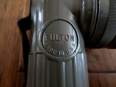 U.S MILITARY ISSUE ANGLE HEAD FLASHLIGHT FULTON MX-991/U OD GREEN U.S.A MADE NEW