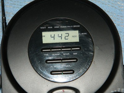 Classic Homedics Brand Alarm Clock Radio Spa Therapy Sound Machine # SS-400B