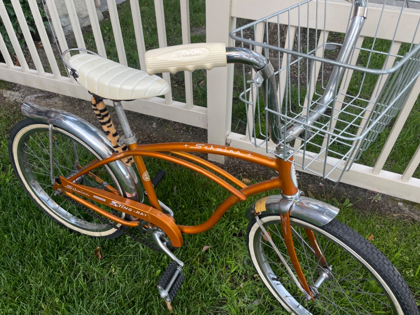 Schwinn Stingray Coppertone Early Shorty Junior frame 1966 Schwinn Stingray Coppertone Early Shorty Junior frame 1966