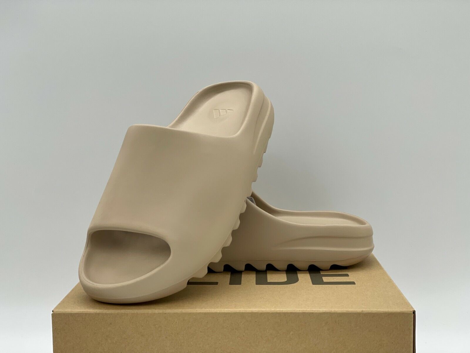 Adidas Yeezy Slide 'Pure' Original Release (GZ5554) US Men's Adidas Yeezy Slide 'Pure' Original Release (GZ5554) US Men's