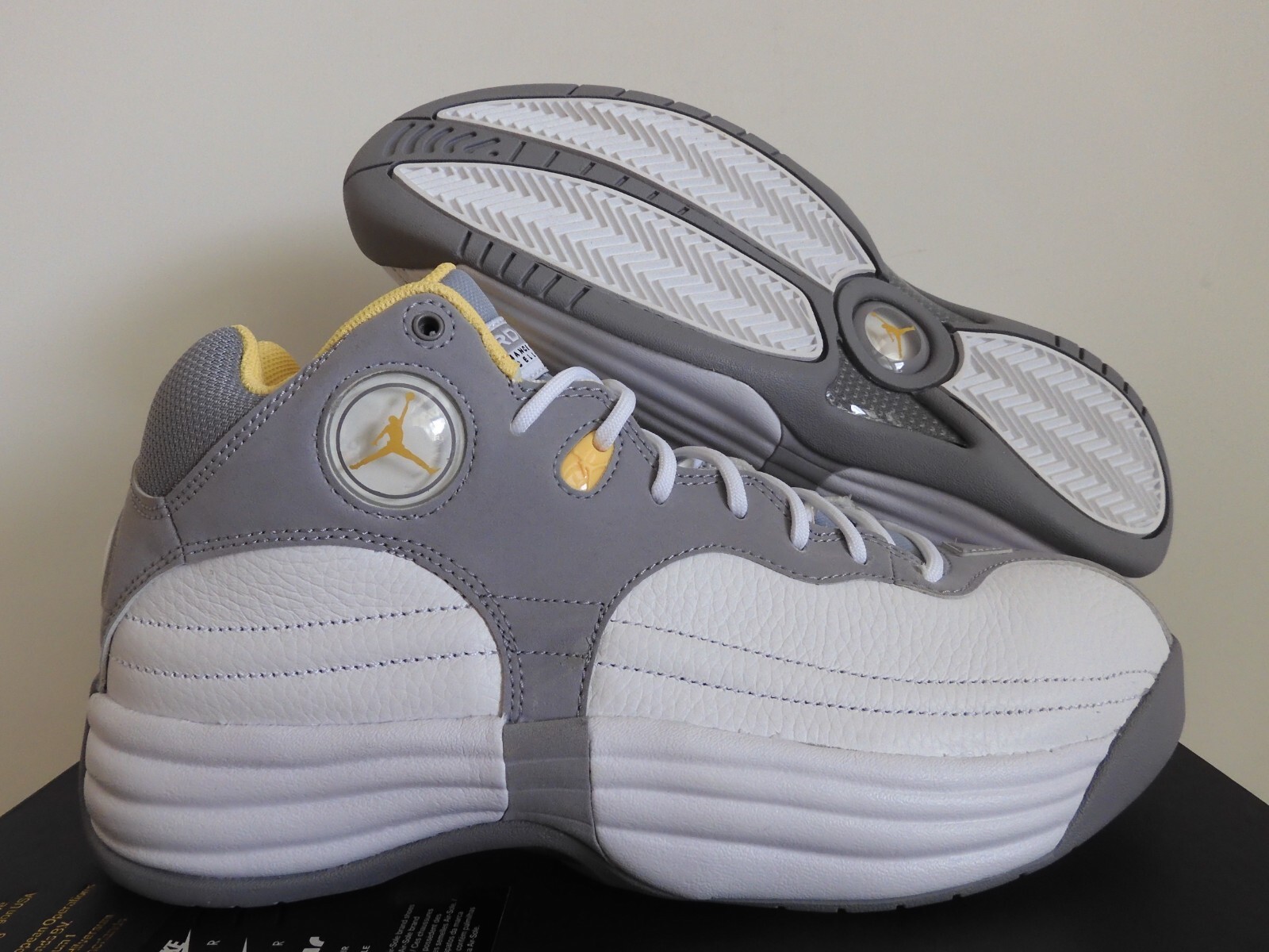 その他 jumpman NIKE JORDAN JUMPMAN TEAM 1 CEMENT GREY-TOPAZ GOLD-WHITE SZ 8