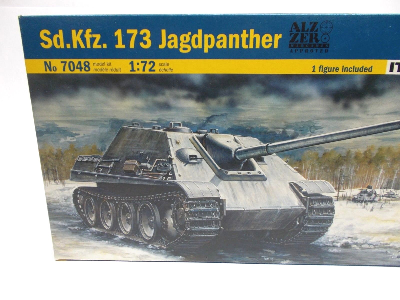 Italeri 1/72 Scale Model Kit WW-II German Jagdpanther Sd.Kfz.173 Tank Destroyer