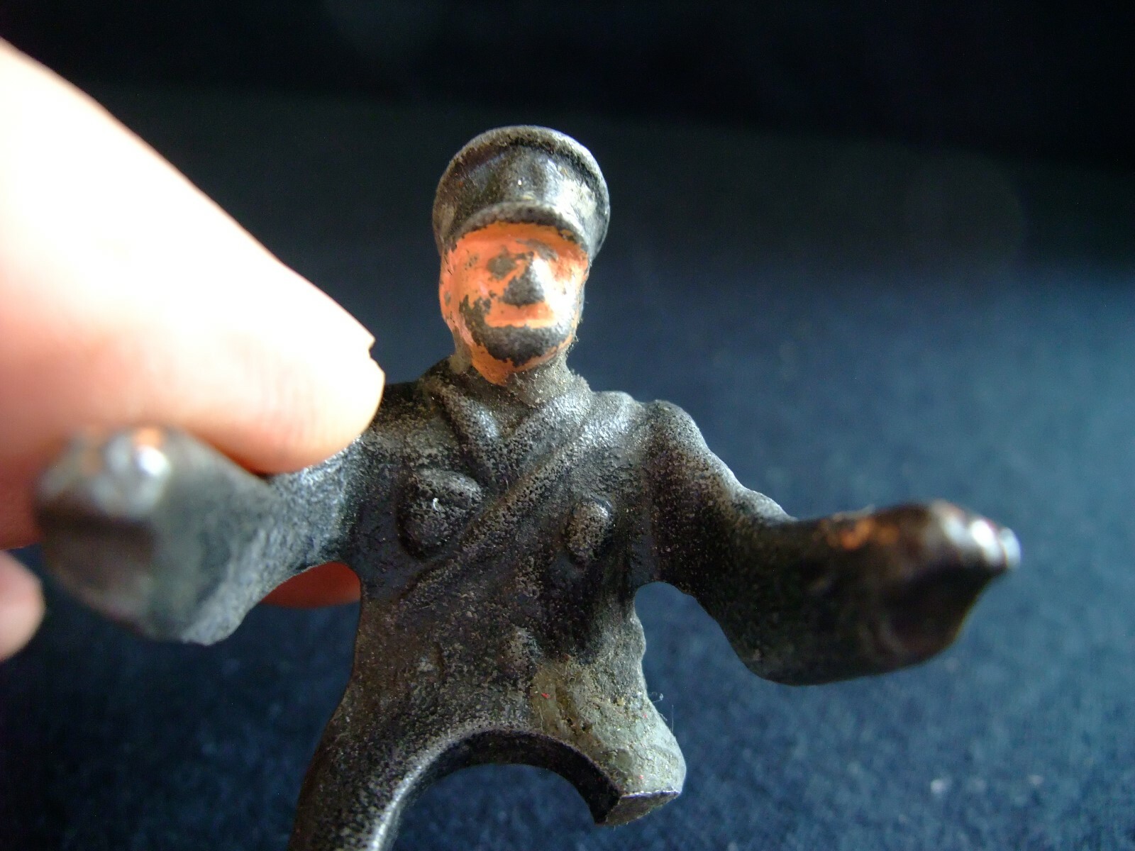 Original 30's Cast Iron Hubley Police Cop Harley Davidson Motorcycle Missing LEG