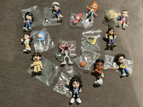 Stranger Things YuMe toys フィギュア 5個セット 71h8NZvSf7L._UF894,1000_QL80_.jpg