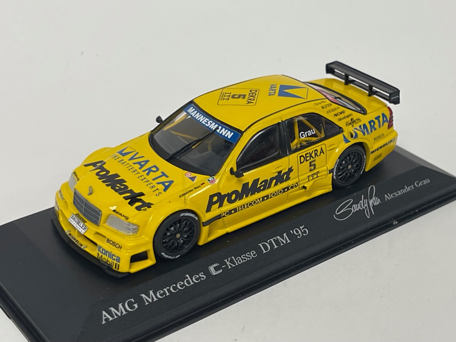 1/43 Minichamps Mercedes AMG C180 1995 DTM, S.Grau Car #5