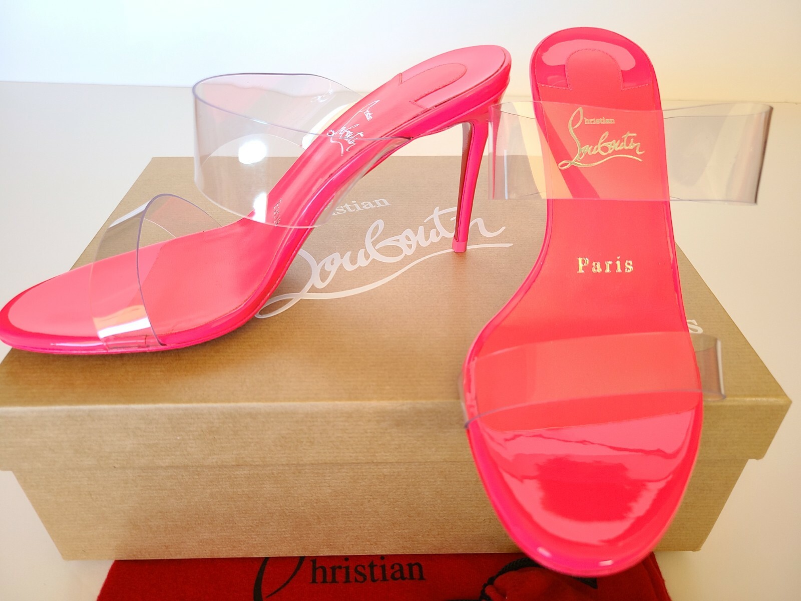 Christian Loubouti】『Just Nothing 85』PVCイエローミュール