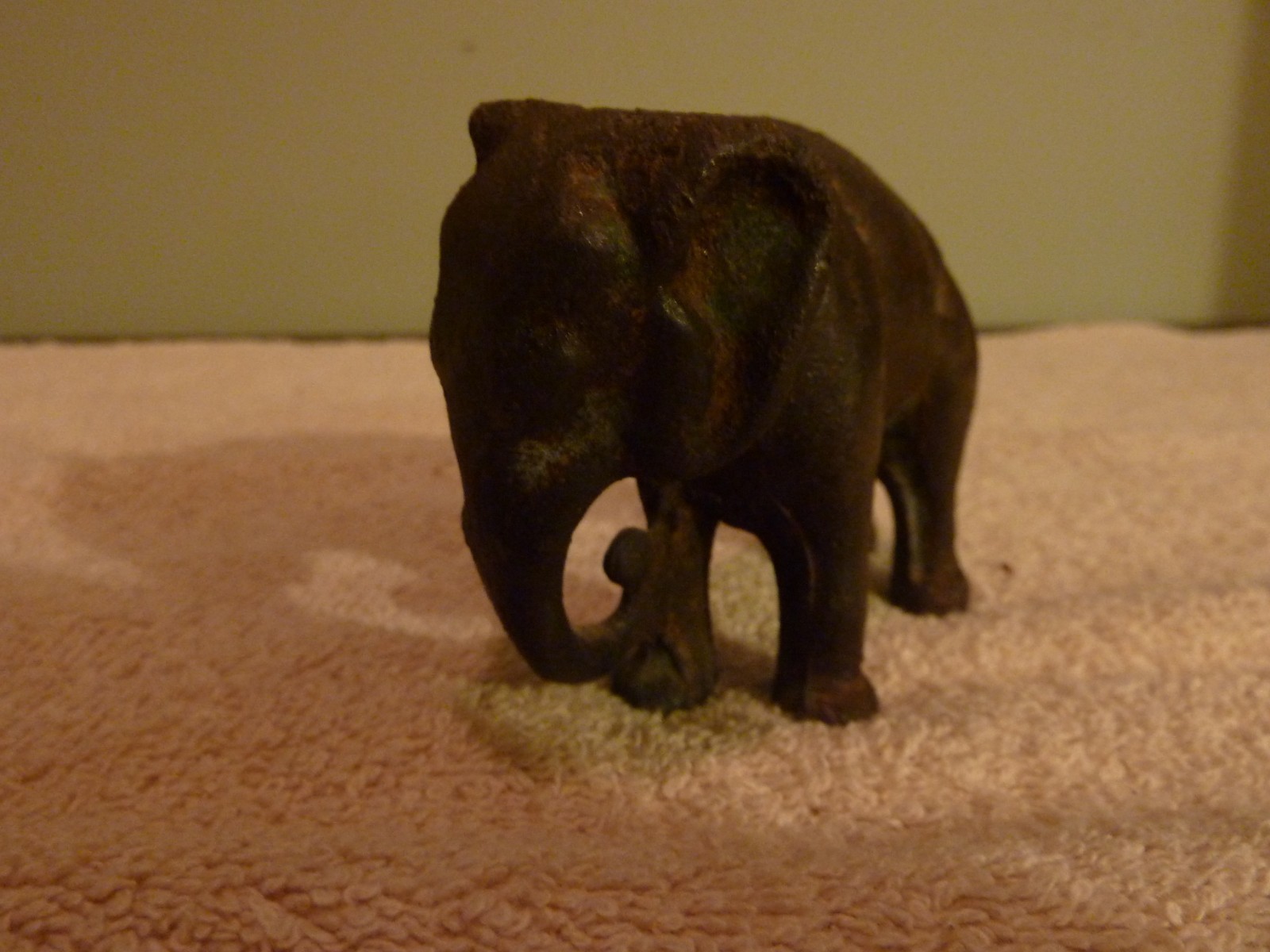 Arcade?? Antique Cast Iron Elephant Solid Piece Heavy Paperweight?