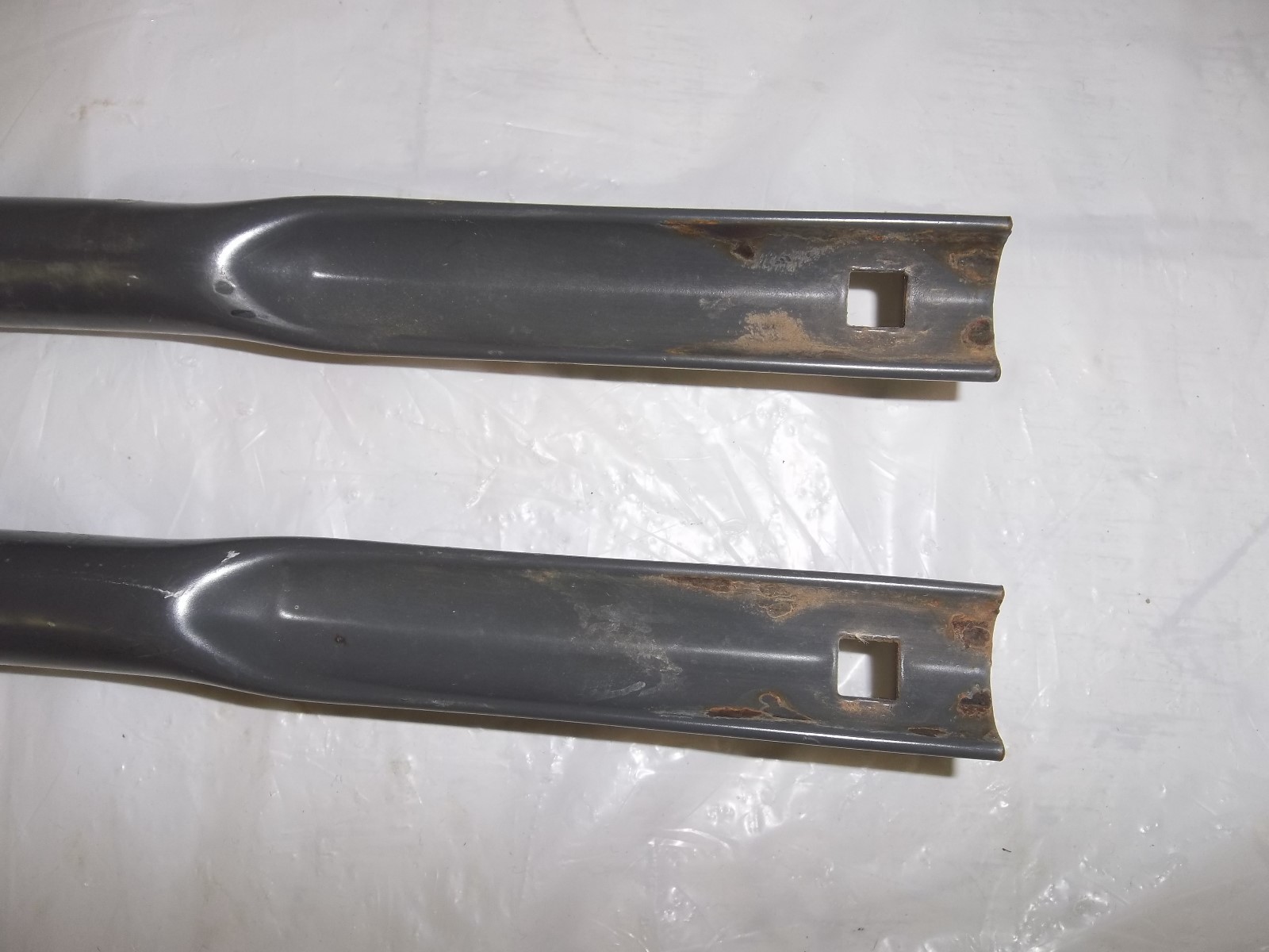 HUSQVARNA CT 16 TILLER/CULTIVATOR HANDLE LOWER 601002264 601002263 REPAIR PART