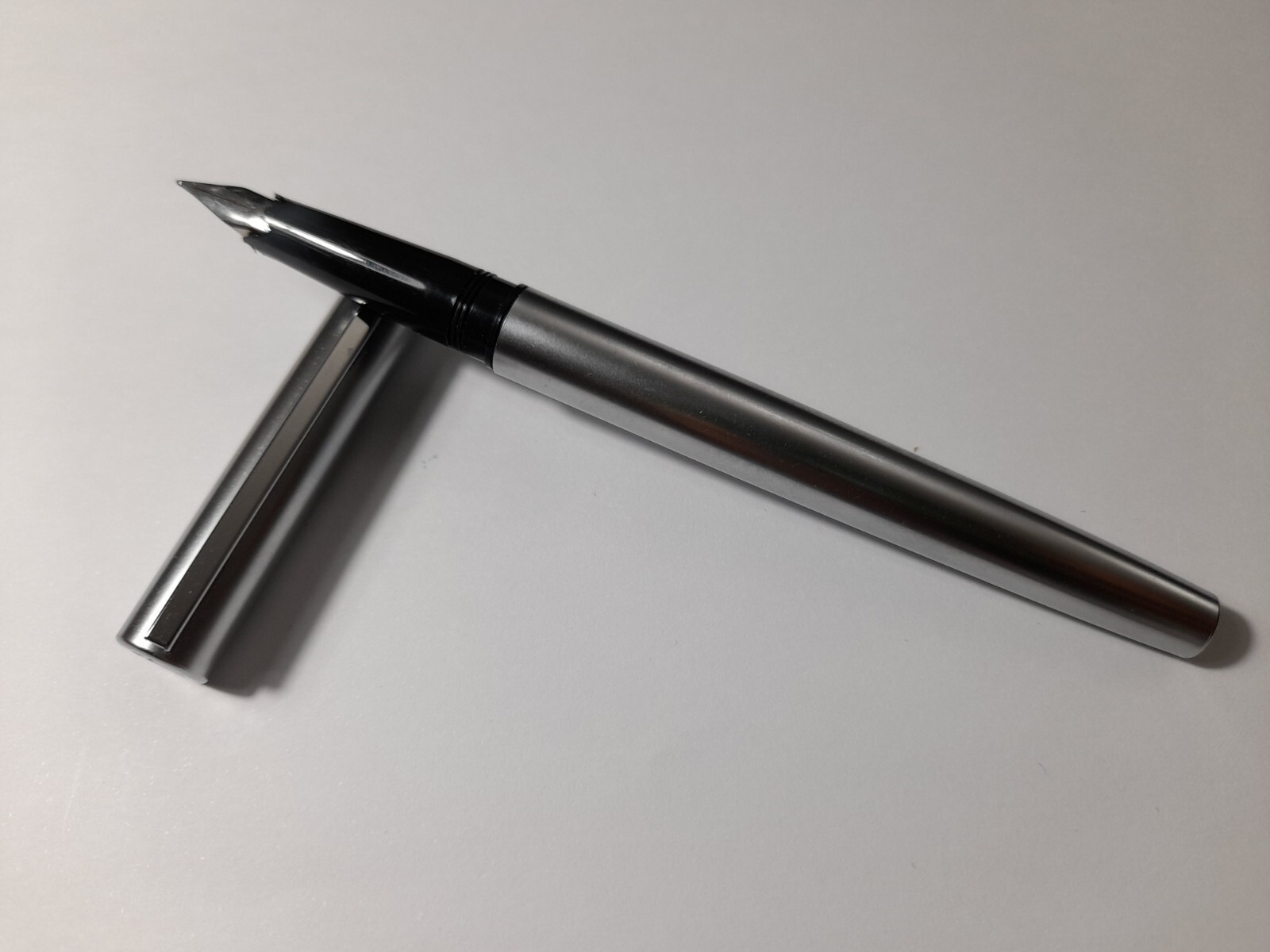 WATERMAN　　made in france WATERMAN CHROMED FOUNTAIN PEN BLUE INK M ADE IN FRANCE GREAT