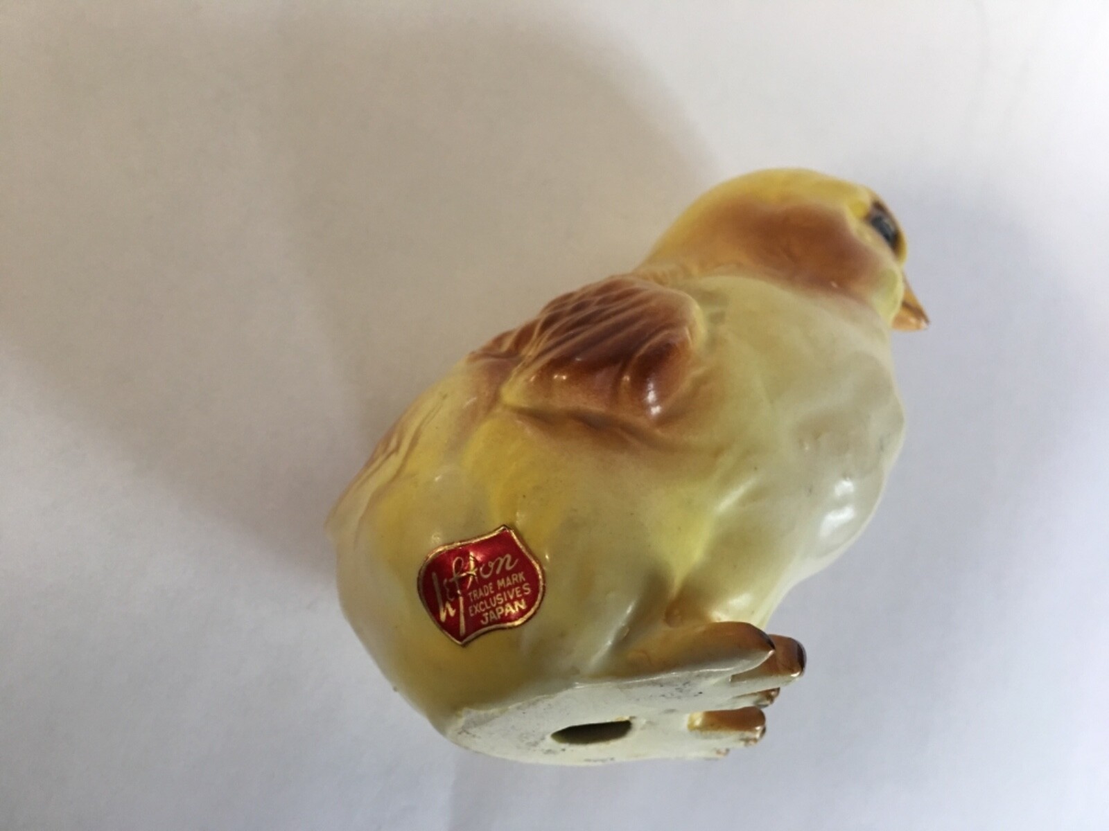 vintage LEFTON yellow baby chick figurine chicken with tag great Easter decor