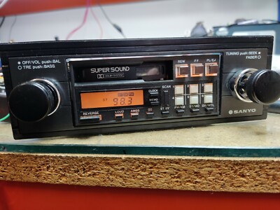 Sanyo FT8400m k7 stereo digital rare japan vintage radio