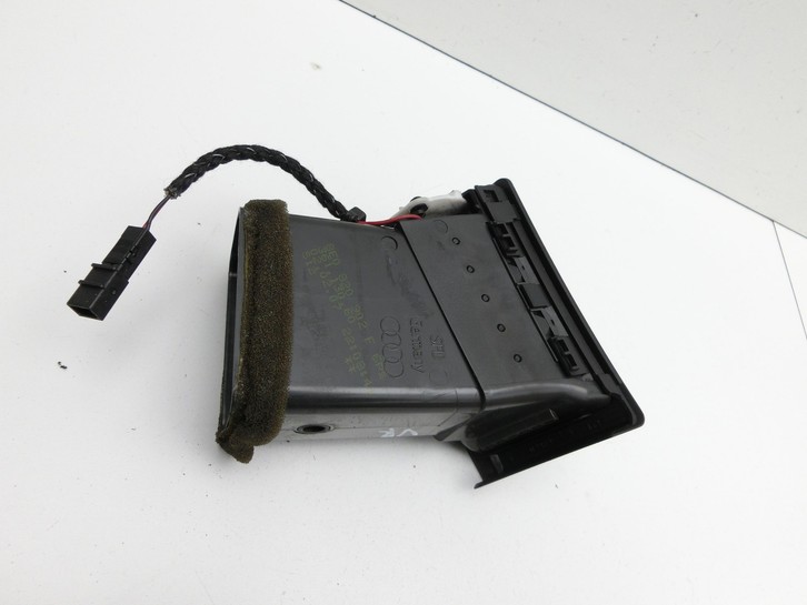 Audi A4 8E B7 04-08 Luftdusche Luftdüse Rechts Audi A4 8E B7 04-08 28.03.2007 8E0820902F 8E0820902F6PS gebraucht Vorschau 4