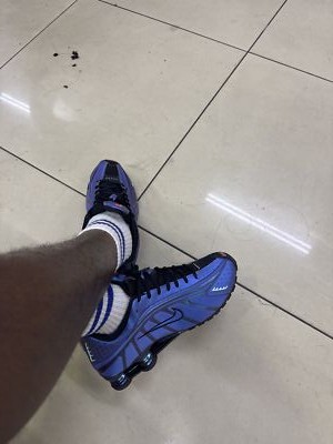 ◆正規品◆NIKE SHOX R4 BLACK HOT PUNCH◆関税/送料込◆人気◆ Nike Shox R4 - Black / Hot Punch – Kith