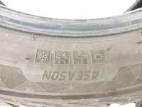 Kia Venga YN 2x Reifen Ganzjahresreifen KUMHO 205/50R17 93W 6.09-6.35mm Kia Venga YN 27.04.2012 gebraucht Vorschau 10