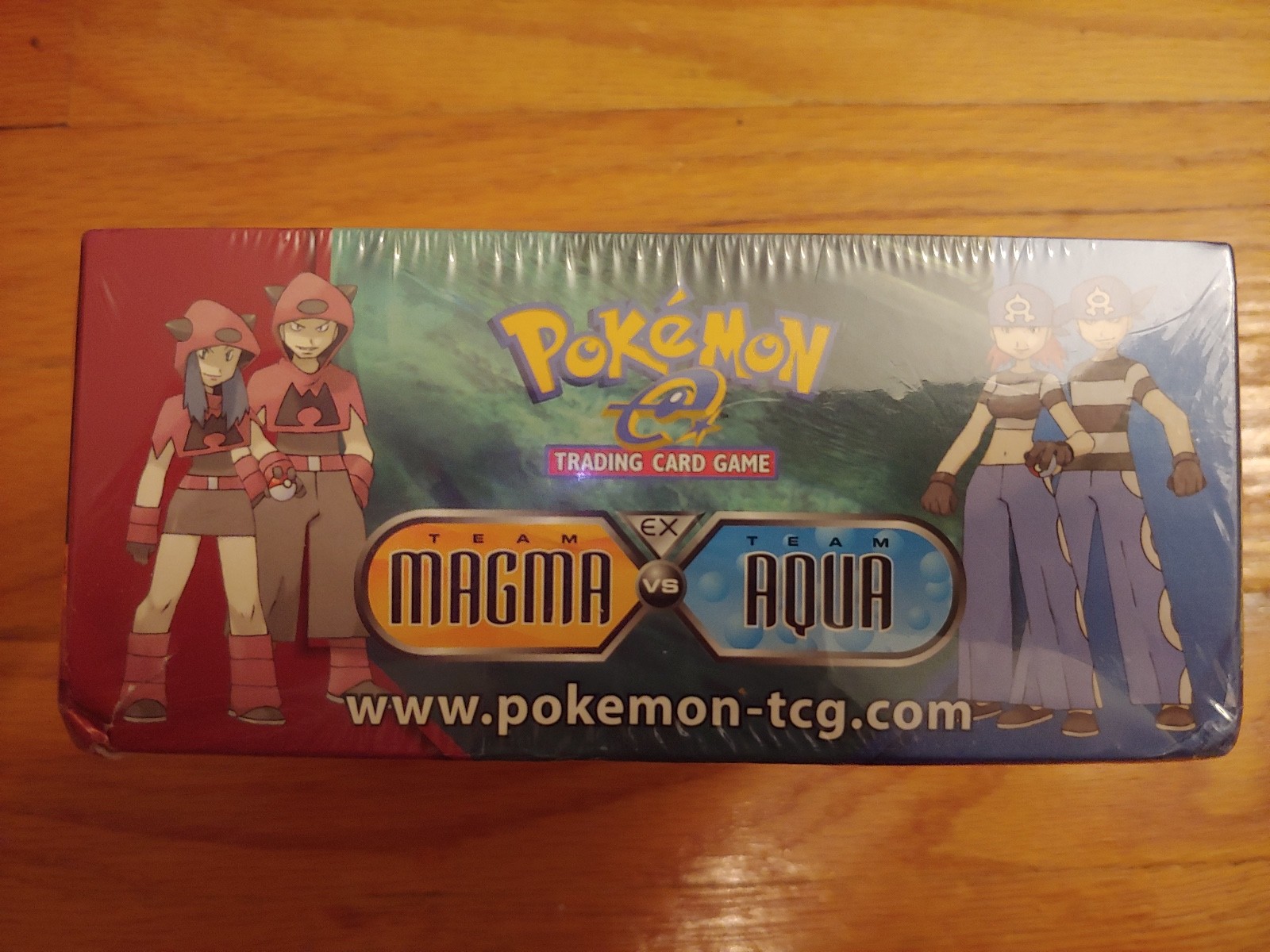 Pokemon TCG EX: Team Magma vs Team Aqua Booster Box (1 of 2)