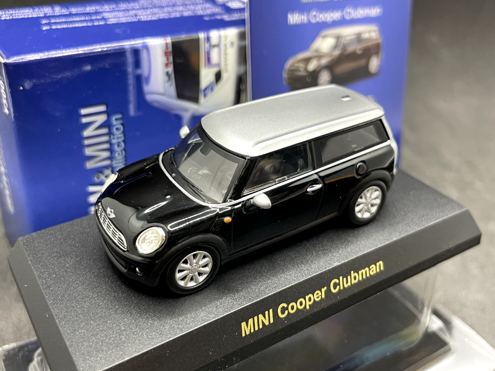1/64 Kyosho BMW&MINI collection Mini Cooper Clubman Black 1/64 Kyosho BMW&MINI collection Mini Cooper Clubman Black