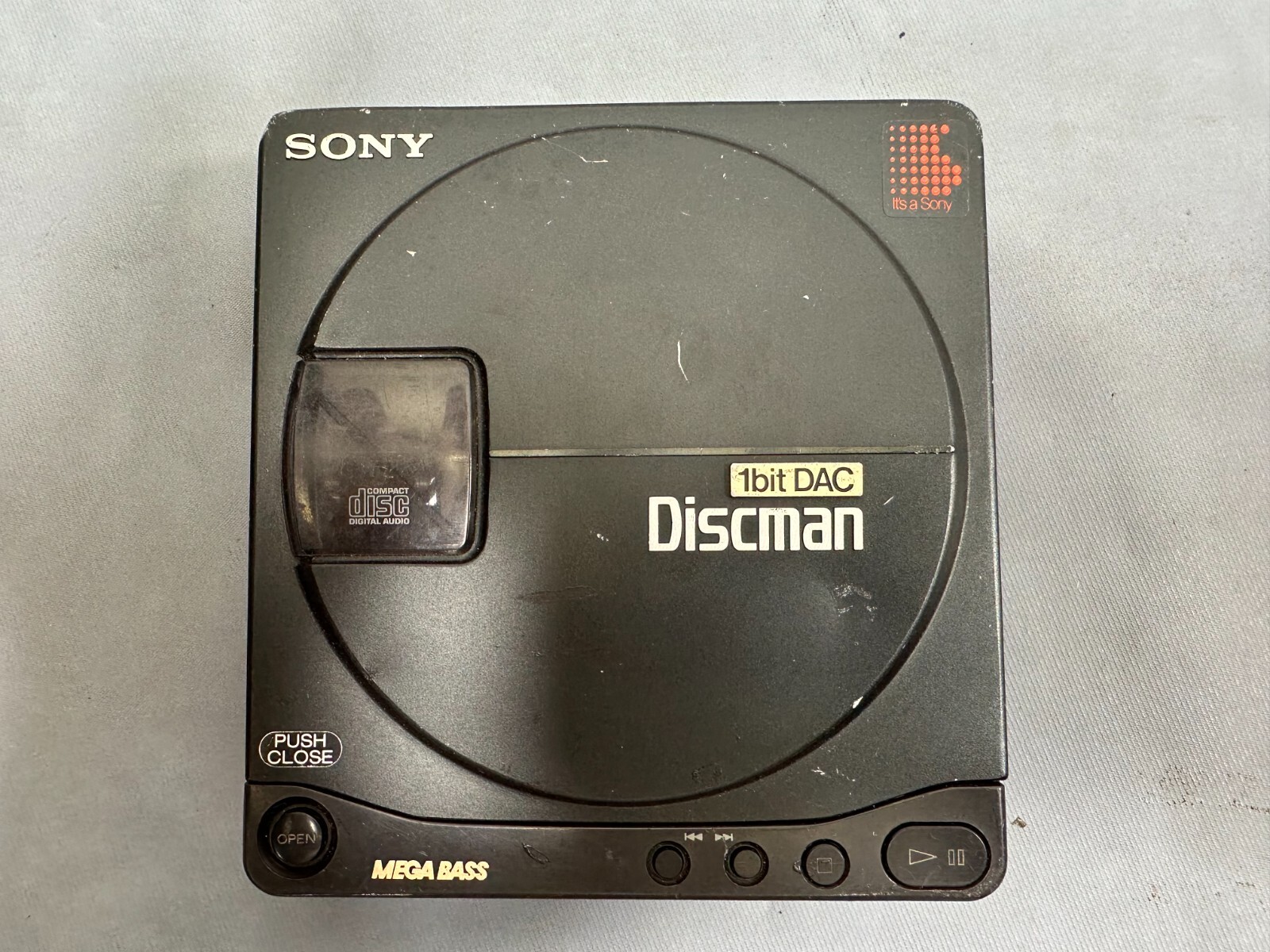 レア！ SONY ソニー Discman D-99 CDウォークマン ディスクマン