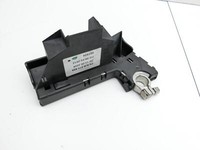 Audi A8 4H D4 09-17 Sicherung Überlastschutz f. Batterie Minus Klemme Audi A8 4H D4 09-17 25.04.2012 8J0915459 gebraucht Vorschau 5