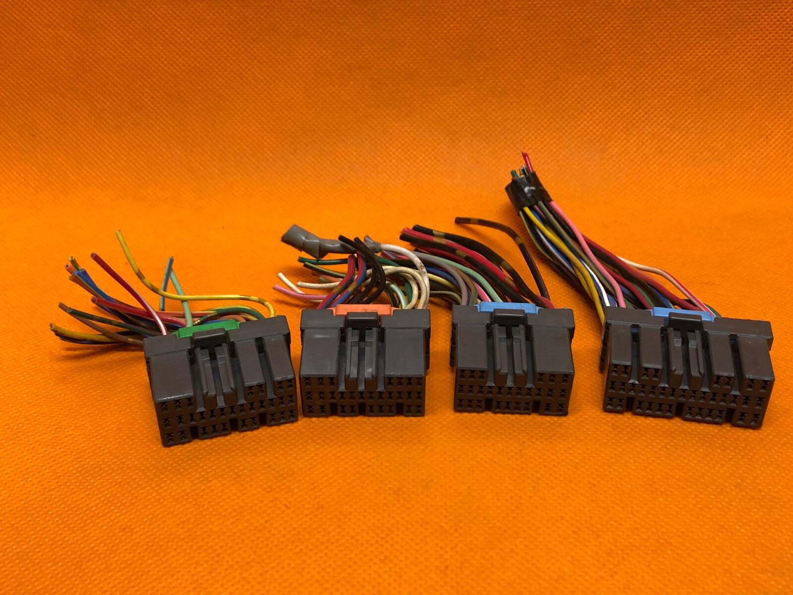 WIRING HARNESS PLUG CONNECTOR 05 MITSUBISHI LANCER 2.0 AT
