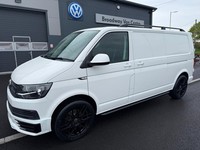2019 VOLKSWAGEN TRANSPORTER T6 TDI TRENDLINE LWB IN CANDY WHITE - EURO SIX