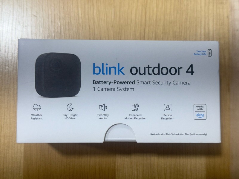 Blink  Outdoor 4 1-Camera Wireless with sync module upc